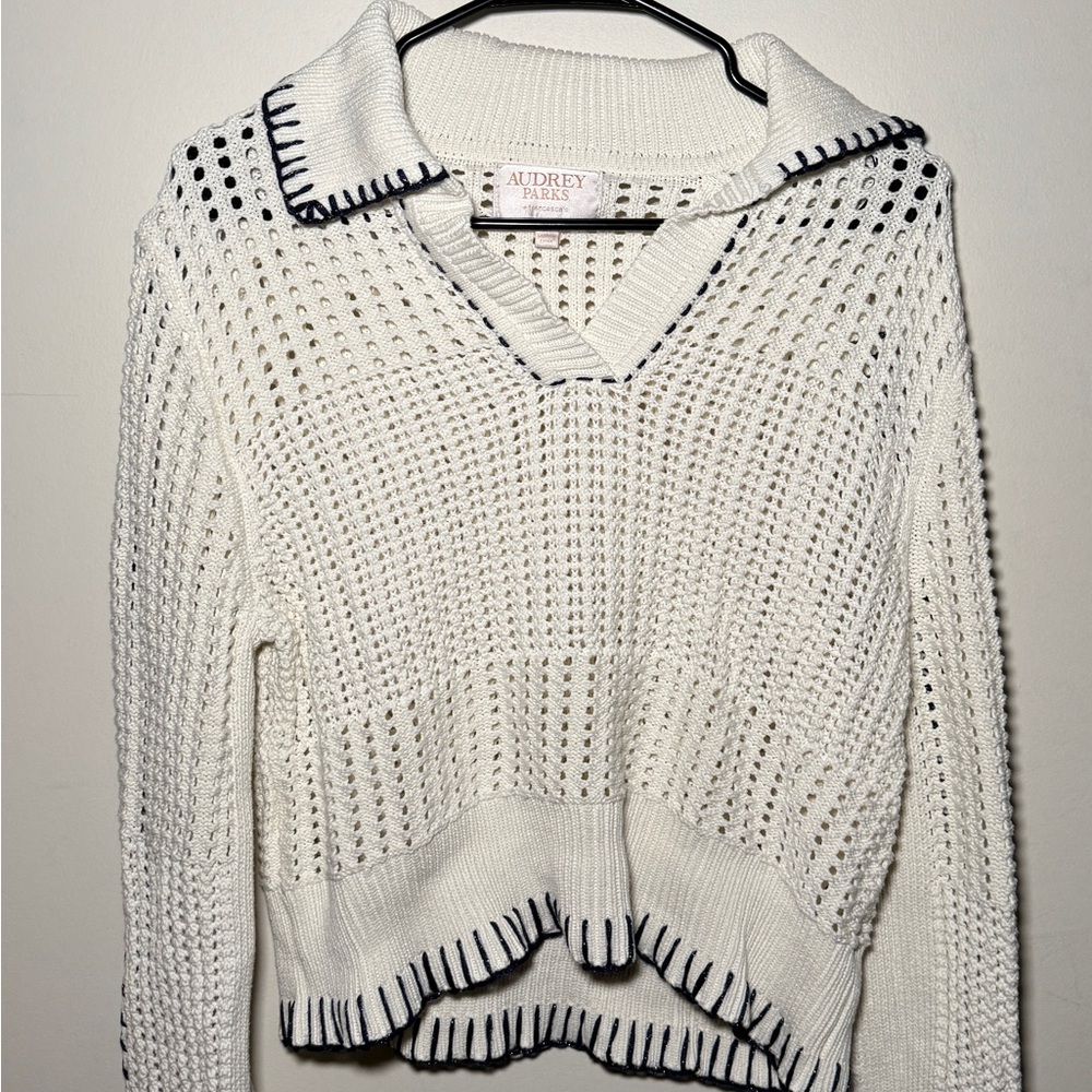 franscesca’s airy dressy collard long sleeve sweater